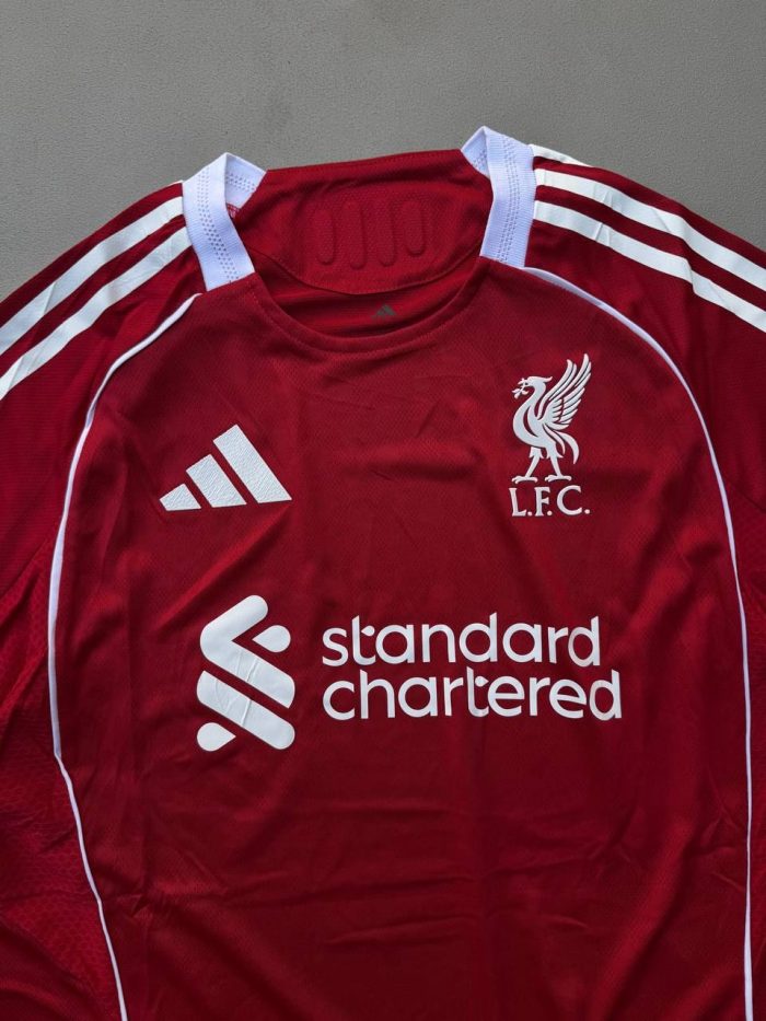 ⁦ِLiverPool Home Jersey Player Edition Season 25\26⁩ - الصورة ⁦2⁩