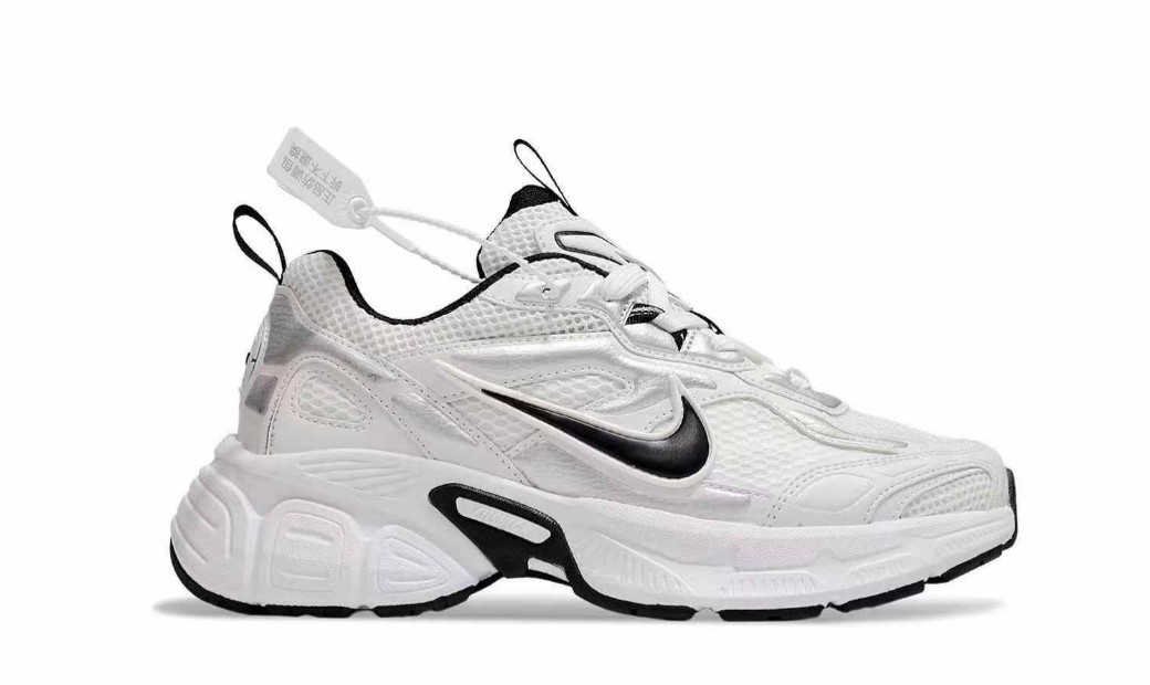 WhatsApp Image 2025-10-26 at 11.44.48_8057f596 nike v5k runtekk - الصورة 4