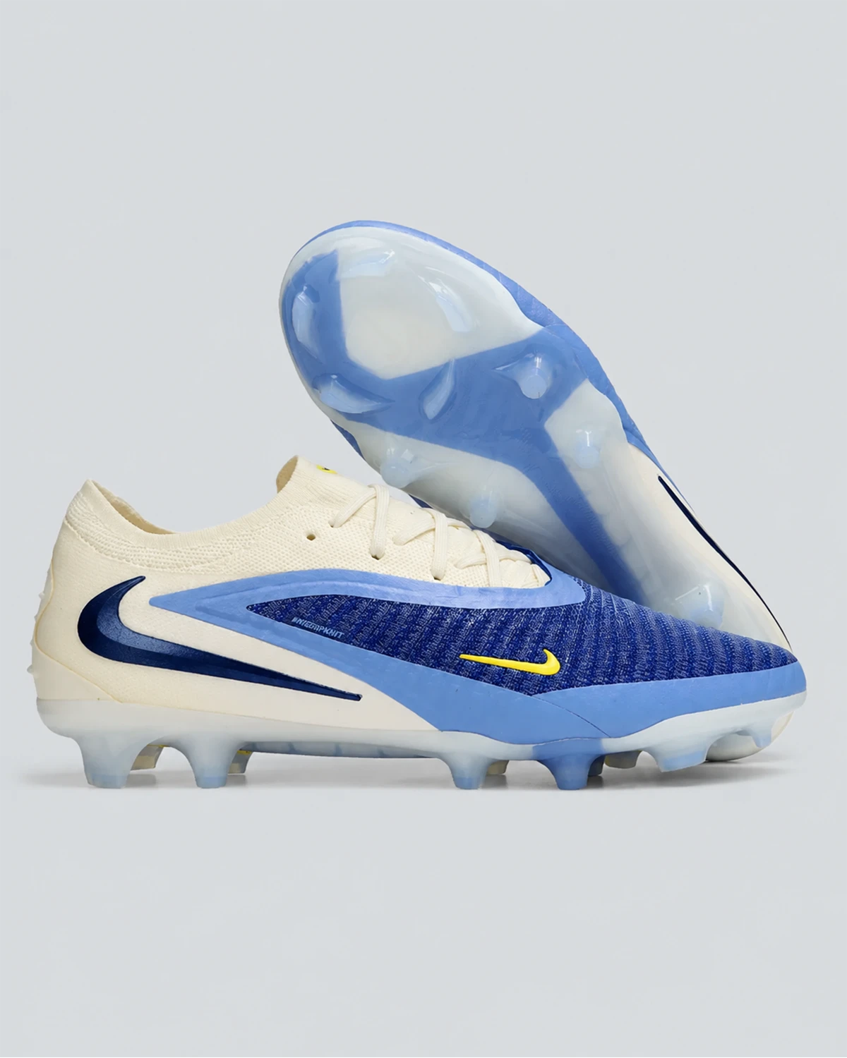 nike-phantom-football-boots-black-green-sole-reveal-product-view Phantom 6 Low Elite Fg - Image 1
