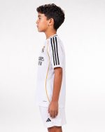 Real Madrid 25/26 Home Player Edition [Kids Kit] - Image 4
