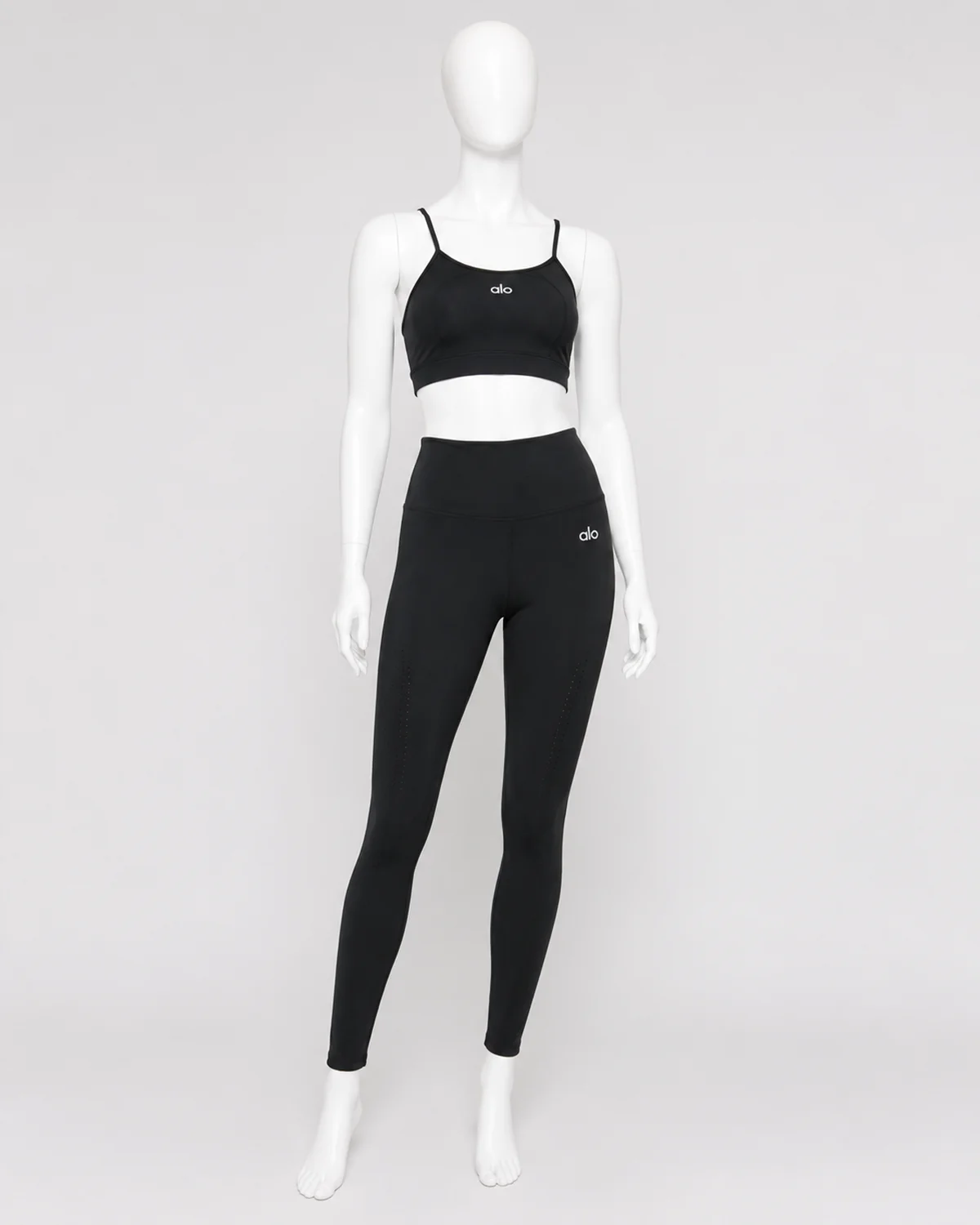 womens-black-sports-bra-leggings-set-front-view Seamless Activewear Set 5111 - Image 1