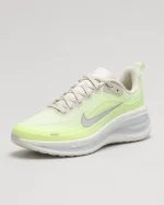 Nike Vomero Plus Run Shoes - Image 2