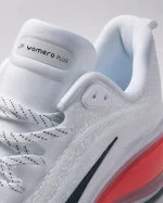 Nike Vomero Plus Run Shoes - Image 2