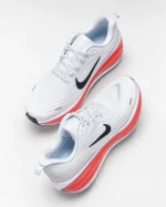 Nike Vomero Plus Run Shoes - Image 4