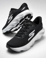 Skechers GO RUN Razor 4 Arch Fit - Black/Silver