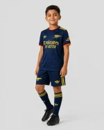 Arsenl Away Kids Kit 26/27 - Image 4
