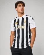 Juventus Home Player Kit 26/27 - Image 4