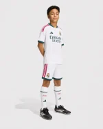Real Madrid Home player Kids Kit 26/27 - Image 5